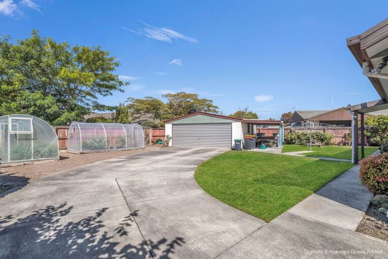Photo of property in 41 Trafford Street, Harewood, Christchurch, 8051