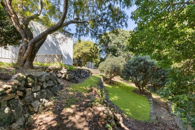 Photo of property in 14 Peace Avenue, Moturoa, New Plymouth, 4310