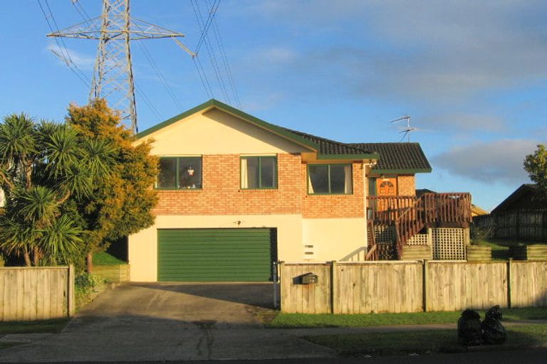 Photo of property in 26 Burswood Drive, Burswood, Auckland, 2013
