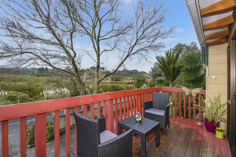 Photo of property in 3b Waimahanga Road, Onerahi, Whangarei, 0110