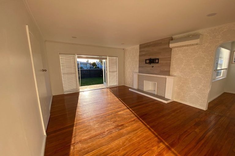 Photo of property in 42 Oldham Avenue, Onekawa, Napier, 4110