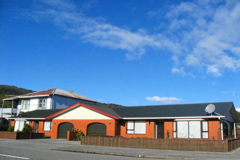 Photo of property in 71a Shakespeare Street, Greymouth, 7805