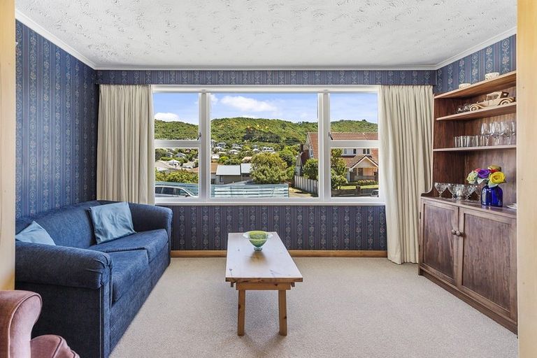 Photo of property in 35 Clyde Street, Island Bay, Wellington, 6023