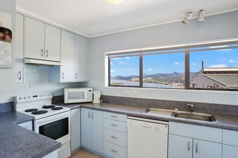 Photo of property in 252 Paku Drive, Tairua, 3508