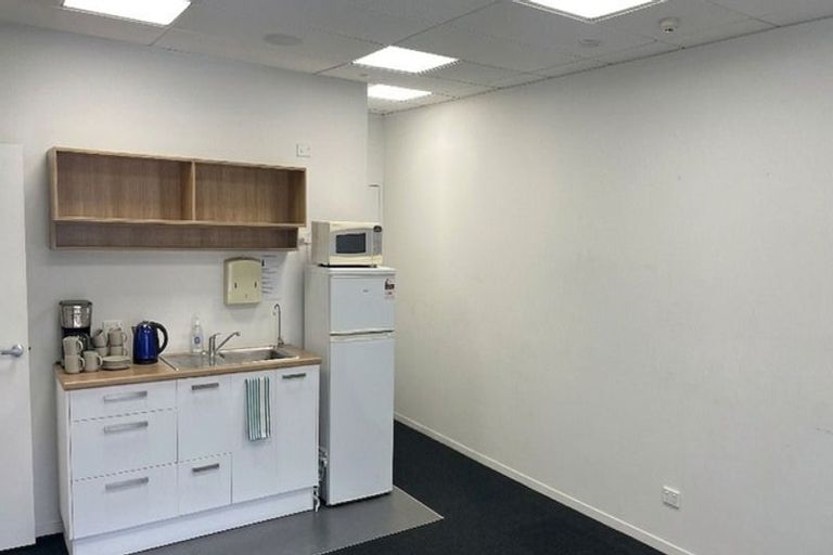 Photo of property in 436 Maunganui Road, Mount Maunganui, 3116