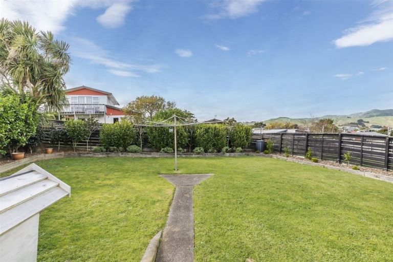 Photo of property in 145 Conclusion Street, Ascot Park, Porirua, 5024