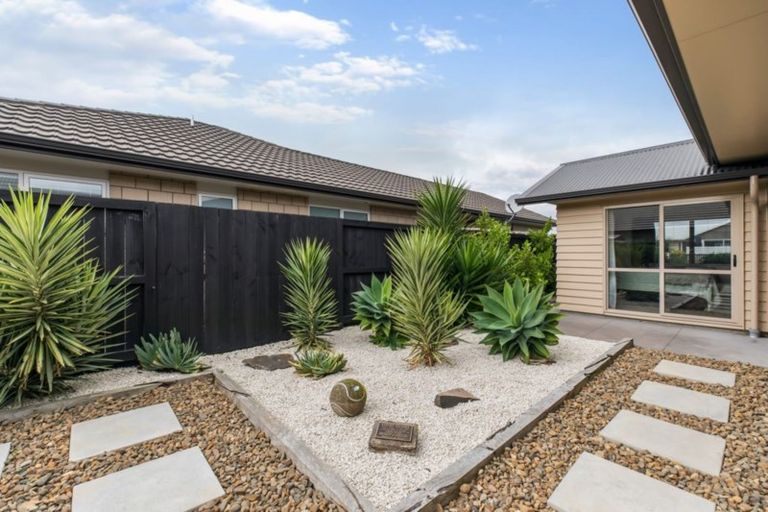 Photo of property in 6 Hebe Crescent, Papamoa Beach, Papamoa, 3118