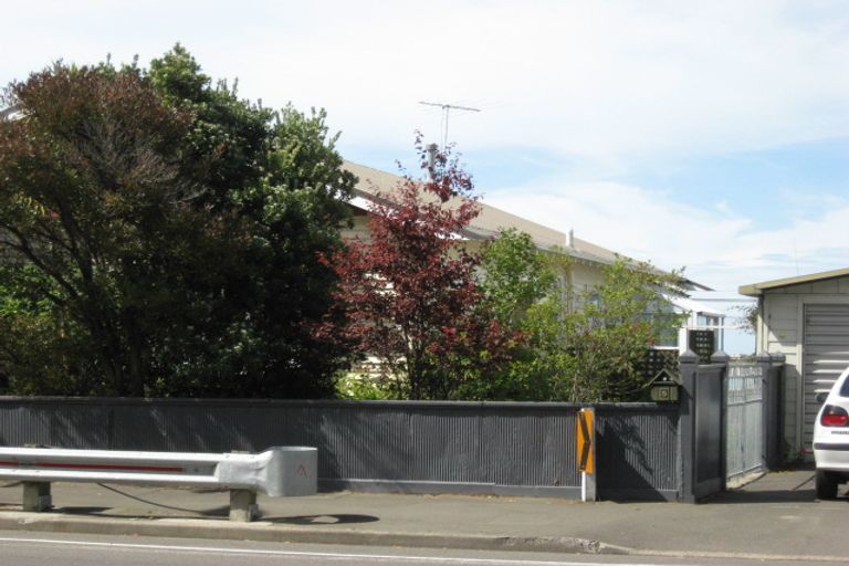 Photo of property in 5 Main Road, Redcliffs, Christchurch, 8081