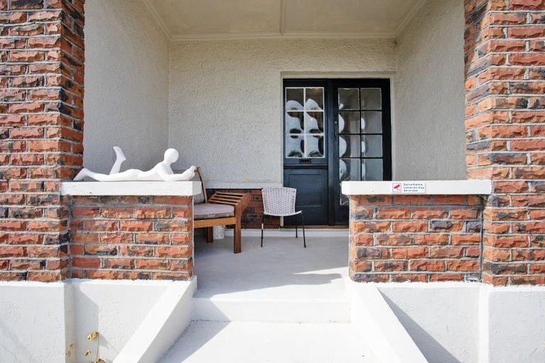 Photo of property in 290 Gore Street, Bluff, 9814