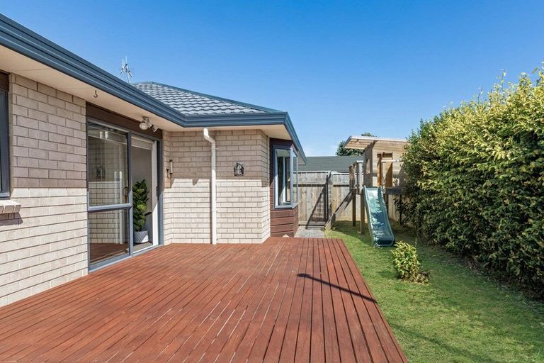 Photo of property in 2d Cedar Drive, Paraparaumu Beach, Paraparaumu, 5032