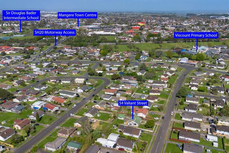 Photo of property in 54 Valiant Street, Mangere, Auckland, 2022