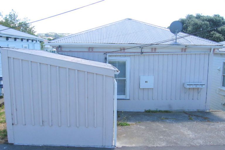Photo of property in 1/12 Bidwill Street, Mount Cook, Wellington, 6021