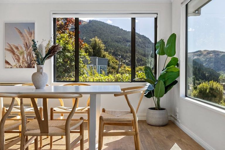 Photo of property in 19 Richards Park Lane, Fernhill, Queenstown, 9300