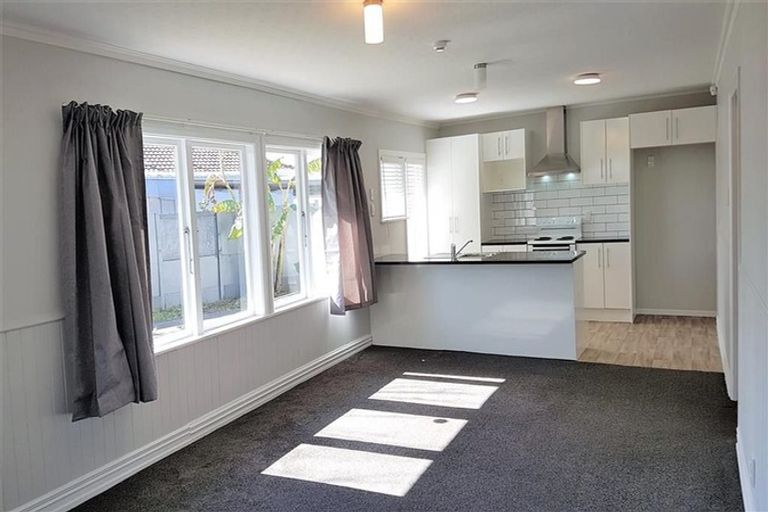 Photo of property in 6 Electra Place, Mangere, Auckland, 2022