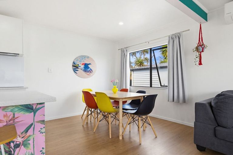 Photo of property in 13 Elisa Lane, Ranui, Auckland, 0612