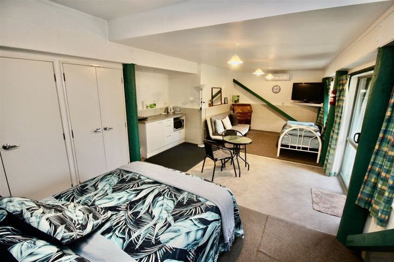 Photo of property in 41 Tarapatiki Drive, Whitianga, 3510