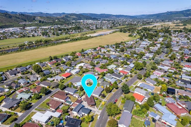 Photo of property in 74 California Drive, Totara Park, Upper Hutt, 5018
