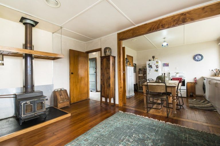 Photo of property in 30 Piwari Street, Rangataua, Ohakune, 4691