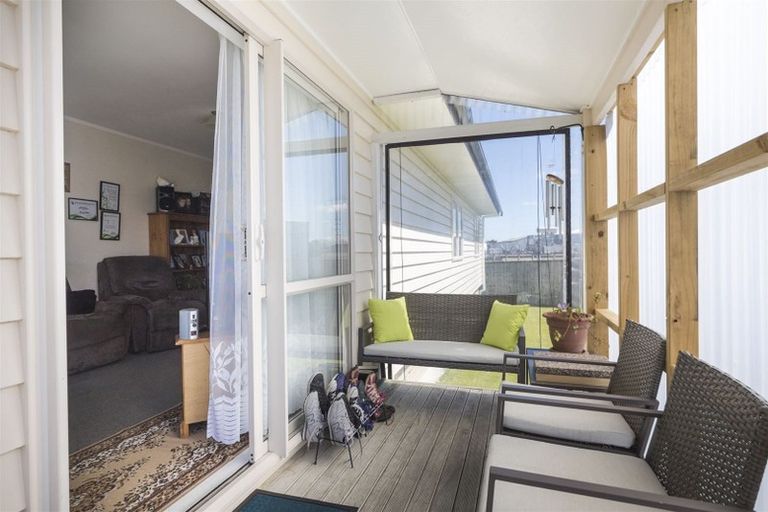 Photo of property in 46 Owen Street, Bunnythorpe, Palmerston North, 4481