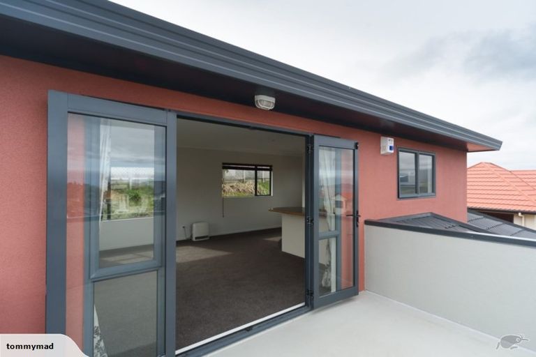 Photo of property in 8a Birkhall Grove, Strathmore Park, Wellington, 6022