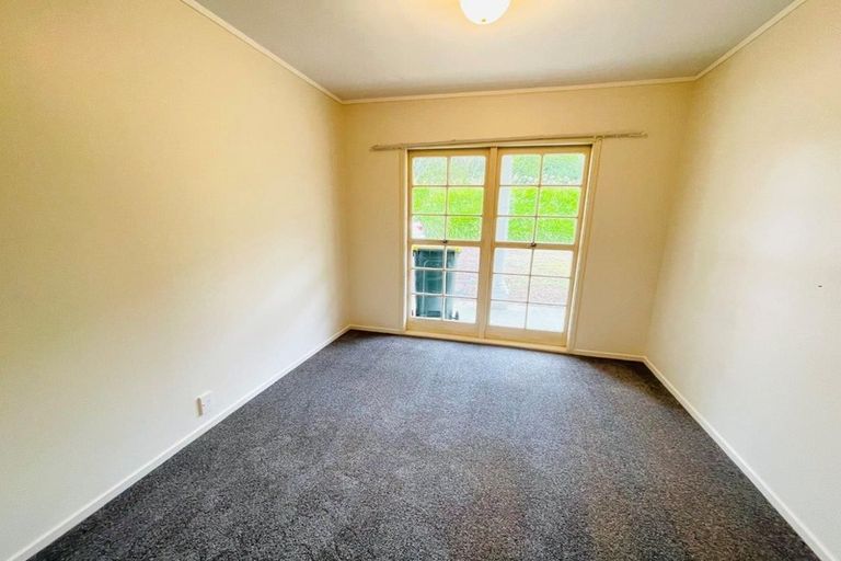 Photo of property in 68 Henwood Road, Taupaki, Henderson, 0782