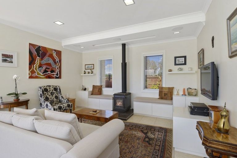 Photo of property in 1344 Poyntzs Road, West Eyreton, Rangiora, 7475