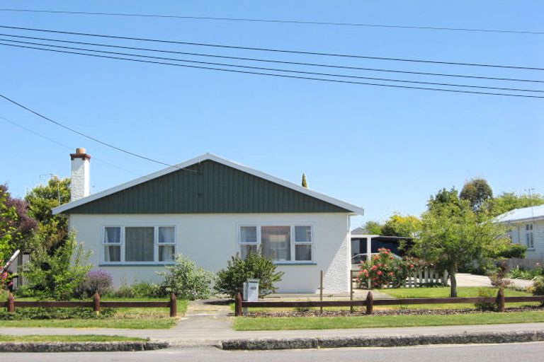 Photo of property in 107 Percival Street, Rangiora, 7400