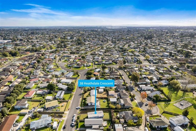 Photo of property in 38a Heathdale Crescent, Papakura, 2110