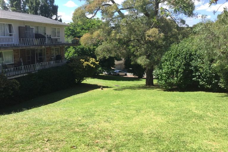 Photo of property in 2/4 Tahora Avenue, Remuera, Auckland, 1050
