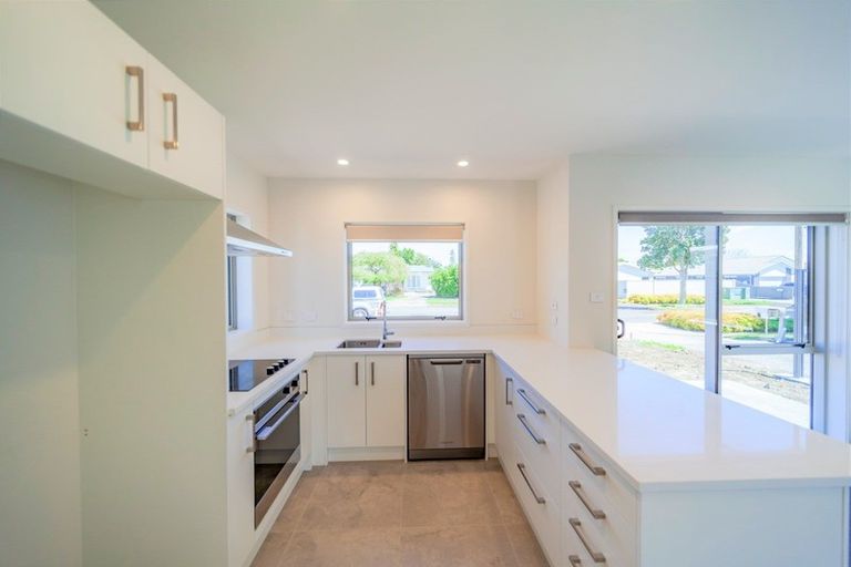 Photo of property in 100a King Street, Taradale, Napier, 4112