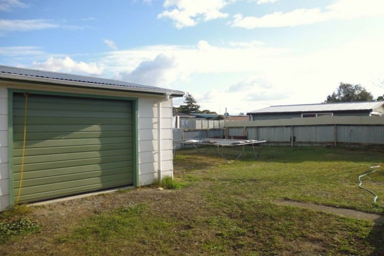 Photo of property in 37 Peterhead Avenue, Flaxmere, Hastings, 4120