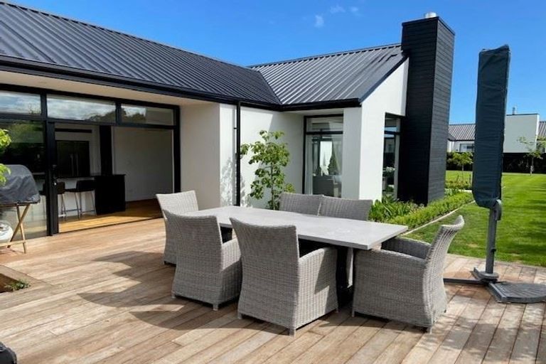 Photo of property in 6 Mersham Drive, Prebbleton, 7604