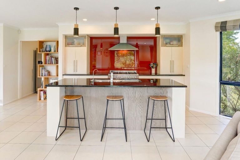 Photo of property in 24 Urutawa Drive, Kerikeri, 0230