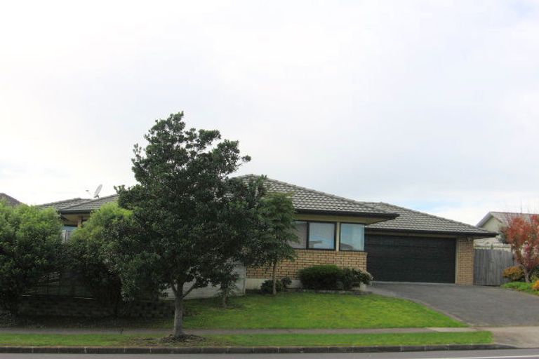 Photo of property in 126 Kilkenny Drive, East Tamaki Heights, Auckland, 2016