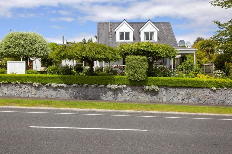 Photo of property in 4 Richmond Avenue, Richmond Heights, Taupo, 3330