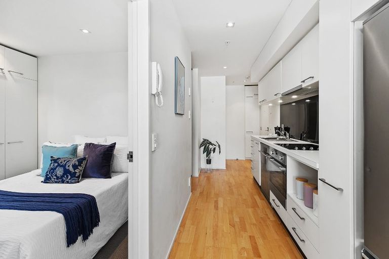 Photo of property in Forte Apartments, 64/13 College Street, Te Aro, Wellington, 6011