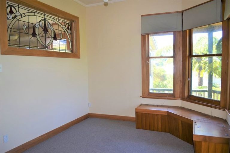 Photo of property in 212 Ohiro Road, Brooklyn, Wellington, 6021