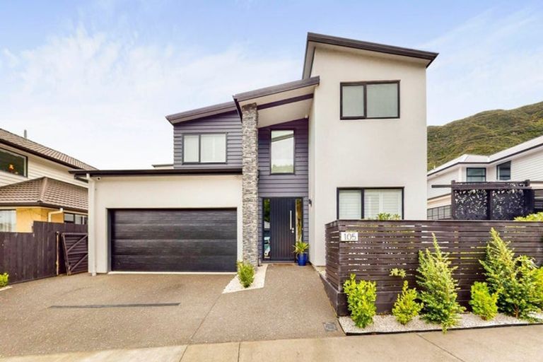 Photo of property in 105 Silverstream Road, Crofton Downs, Wellington, 6035