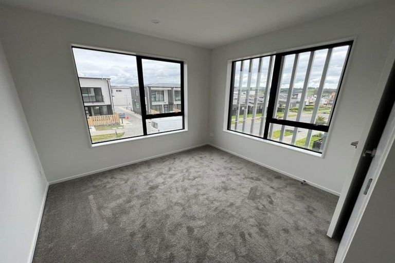 Photo of property in 1a Matakohe Road, Westgate, Auckland, 0814