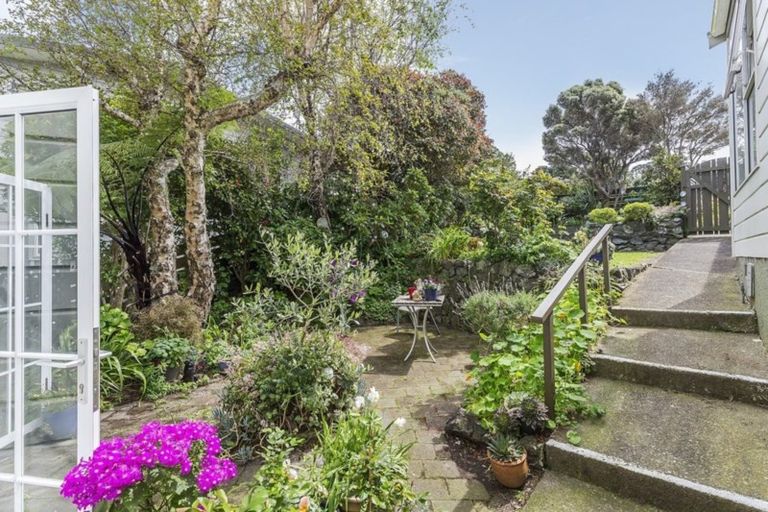 Photo of property in 27 Discovery Drive, Whitby, Porirua, 5024