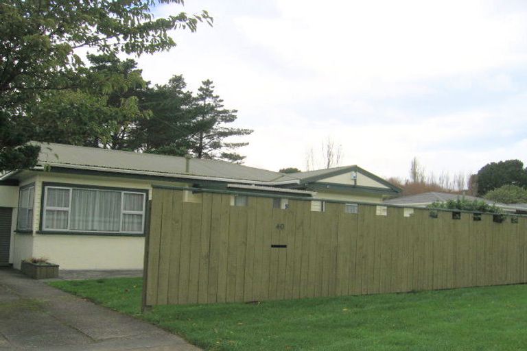Photo of property in 40 Findlay Street, Tawa, Wellington, 5028