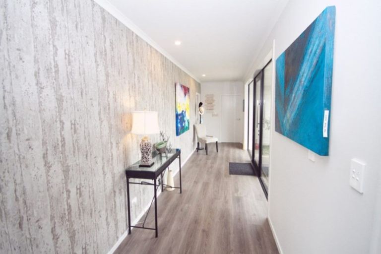 Photo of property in 2b Kaniera Terrace, Cambridge, 3434