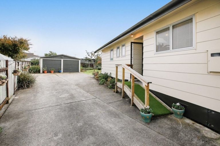 Photo of property in 16 Lindsay Crescent, Nawton, Hamilton, 3200