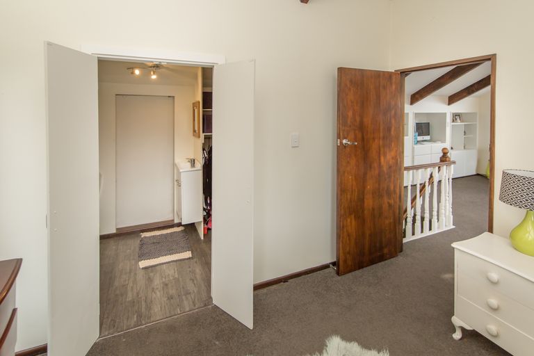 Photo of property in 90 Greenhaven Drive, Burwood, Christchurch, 8083