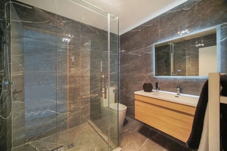 Photo of property in 16 Lumber Rise, Swanson, Auckland, 0614