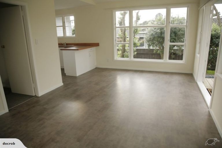 Photo of property in 97 The Esplanade, Raumati South, Paraparaumu, 5032