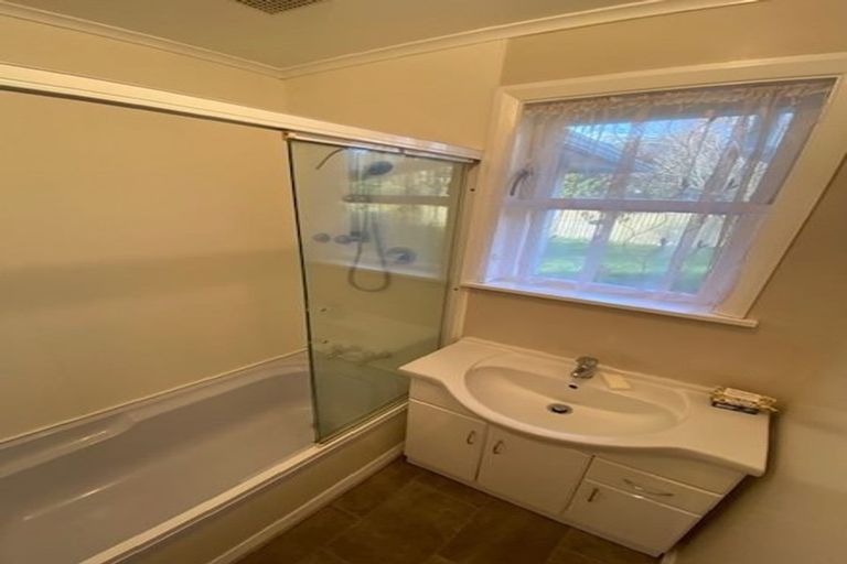 Photo of property in 11 Chittick Street, Stokes Valley, Lower Hutt, 5019