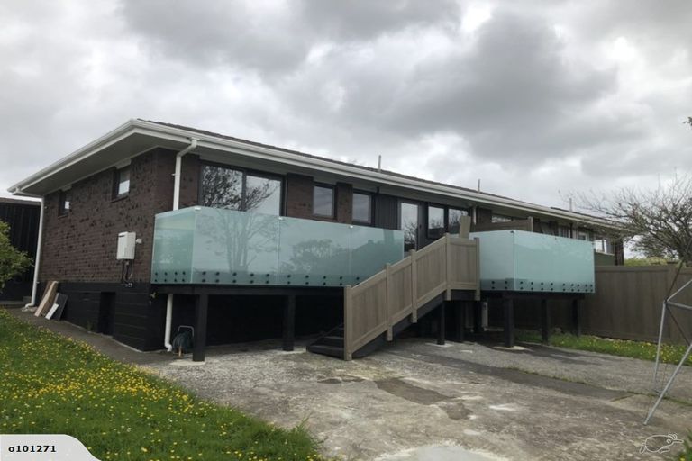 Photo of property in 3/4 Karaka Street, New Lynn, Auckland, 0600