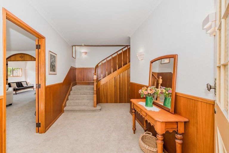 Photo of property in 73 Nimmo Avenue East, Waikanae, 5036