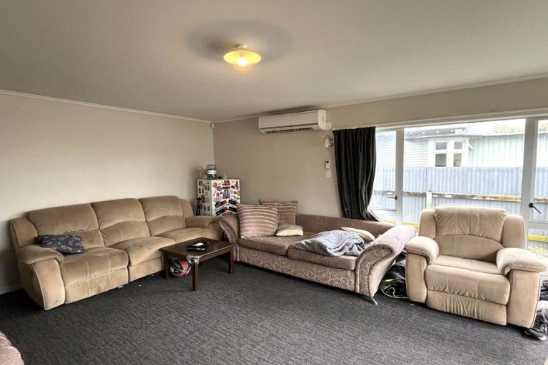 Photo of property in 8 Marne Street, Hokowhitu, Palmerston North, 4410